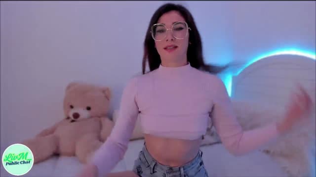 Gallery image thumbnail from LivM_'s myfreecams stream on, 03/06/2025, 09:13 image 19 of 20