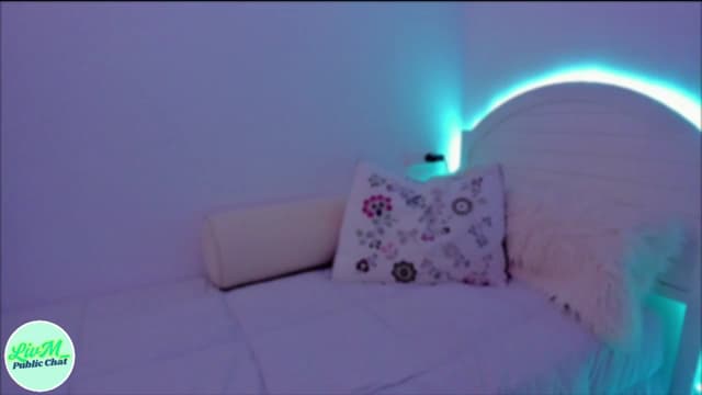 Gallery image thumbnail from LivM_'s myfreecams stream on, 03/09/2025, 11:00 image 3 of 20