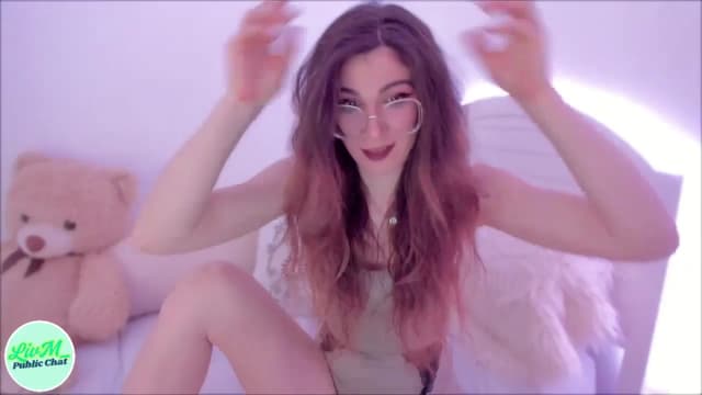 Gallery image thumbnail from LivM_'s myfreecams stream on, 03/11/2025, 08:59 image 8 of 20