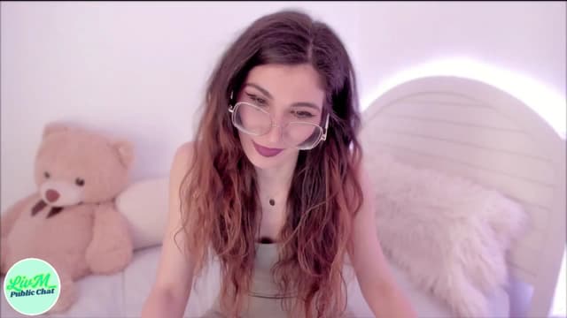 Gallery image thumbnail from LivM_'s myfreecams stream on, 03/11/2025, 10:05 image 5 of 20