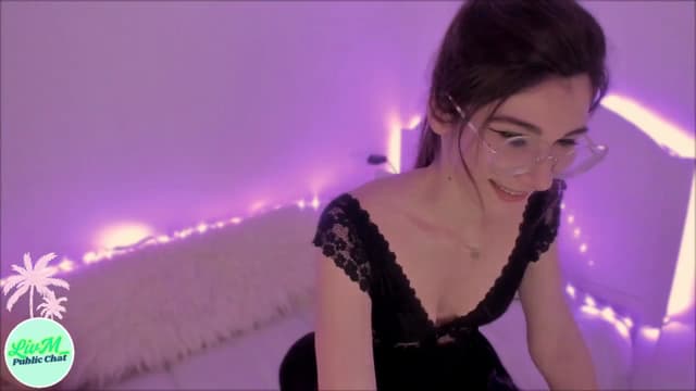 Gallery image thumbnail from LivM_'s myfreecams stream on, 03/22/2025, 09:22 image 6 of 20