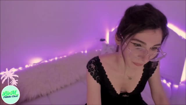 Gallery image thumbnail from LivM_'s myfreecams stream on, 03/22/2025, 09:22 image 10 of 20