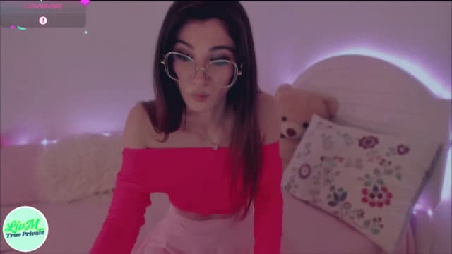 Gallery image thumbnail from LivM_'s myfreecams stream on, 05/11/2025, 08:48 image 14 of 20