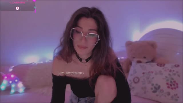 Gallery image thumbnail from LivM_'s myfreecams stream on, 05/21/2025, 07:44 image 3 of 20