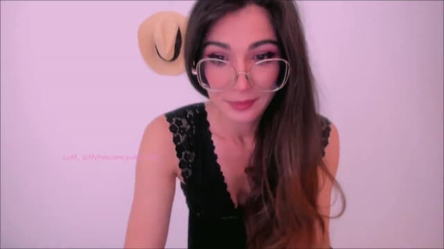 Gallery image thumbnail from LivM_'s myfreecams stream on, 09/16/2025, 07:23 image 18 of 20