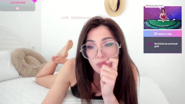 Gallery image thumbnail from LivM_'s myfreecams stream on, 09/29/2025, 07:55 image 15 of 20