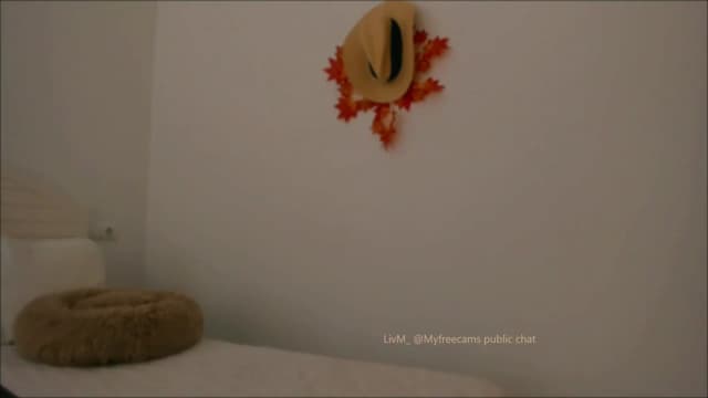 Gallery image thumbnail from LivM_'s myfreecams stream on, 10/22/2025, 07:59 image 16 of 20
