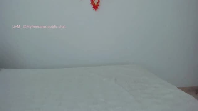 Gallery image thumbnail from LivM_'s myfreecams stream on, 10/23/2025, 07:45 image 12 of 20