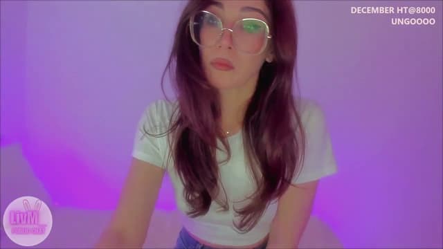 Gallery image thumbnail from LivM_'s myfreecams stream on, 12/28/2025, 10:09 image 19 of 20