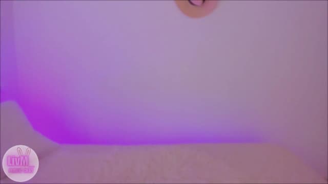 Gallery image thumbnail from LivM_'s myfreecams stream on, 01/22/2026, 09:10 image 9 of 20