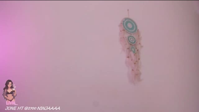 Gallery image thumbnail from LivM_'s myfreecams stream on, 07/02/2026, 08:24 image 5 of 20