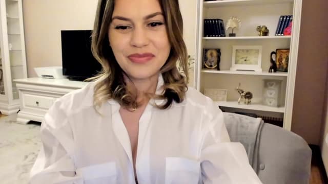 Gallery image thumbnail from Lu126's myfreecams stream on, 11/20/2022, 04:55 image 5 of 20