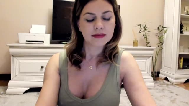 Gallery image thumbnail from Lu126's myfreecams stream on, 11/28/2022, 04:35 image 20 of 20