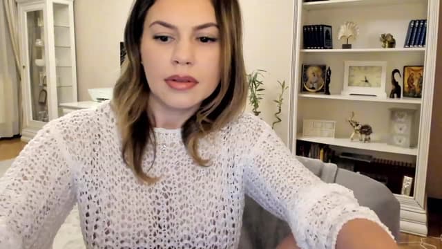 Gallery image thumbnail from Lu126's myfreecams stream on, 12/04/2022, 03:57 image 11 of 20