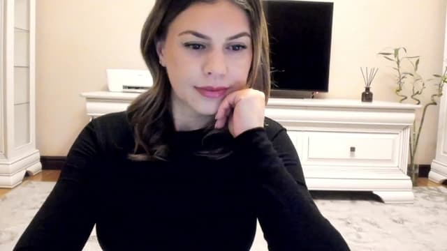 Gallery image thumbnail from Lu126's myfreecams stream on, 12/05/2022, 03:52 image 14 of 20
