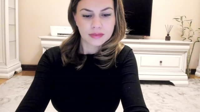 Gallery image thumbnail from Lu126's myfreecams stream on, 12/05/2022, 04:40 image 7 of 20