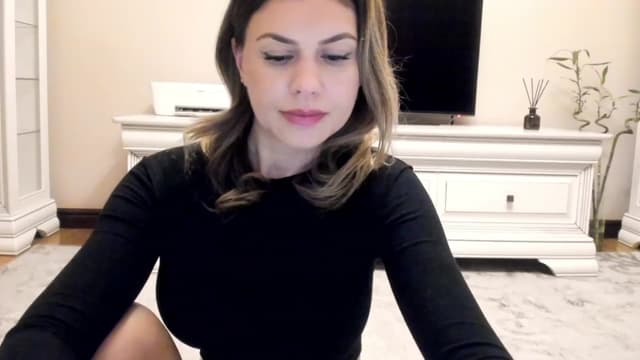 Gallery image thumbnail from Lu126's myfreecams stream on, 12/05/2022, 04:40 image 18 of 20