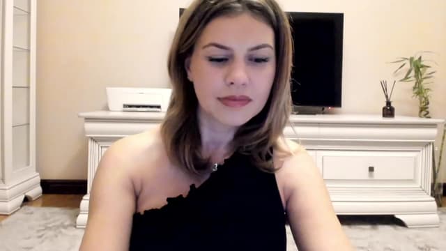 Gallery image thumbnail from Lu126's myfreecams stream on, 12/13/2022, 04:45 image 18 of 20