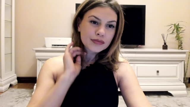 Gallery image thumbnail from Lu126's myfreecams stream on, 12/13/2022, 04:45 image 16 of 20