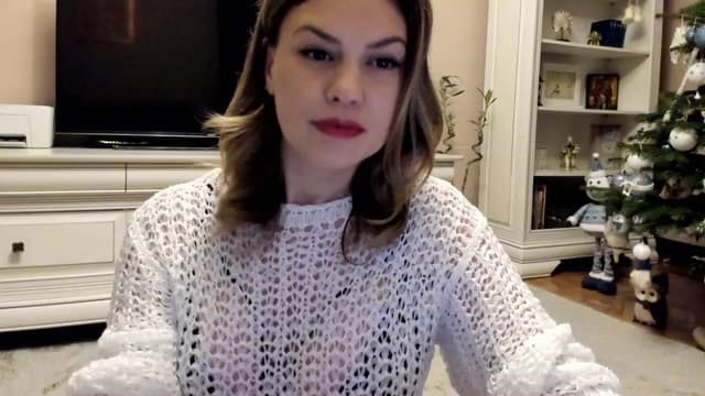 Gallery image thumbnail from Lu126's myfreecams stream on, 12/18/2022, 04:17 image 1 of 20