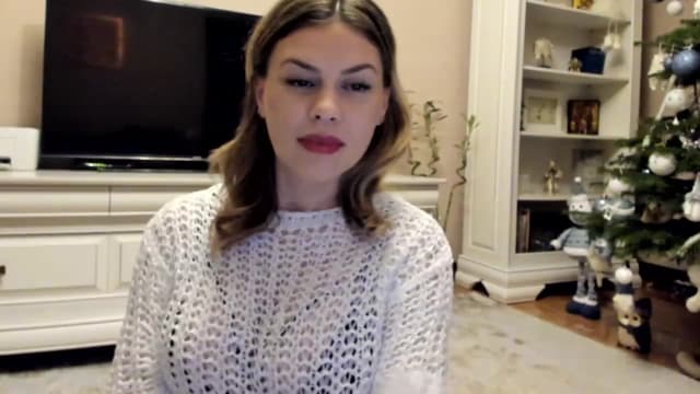 Gallery image thumbnail from Lu126's myfreecams stream on, 12/18/2022, 04:17 image 17 of 20