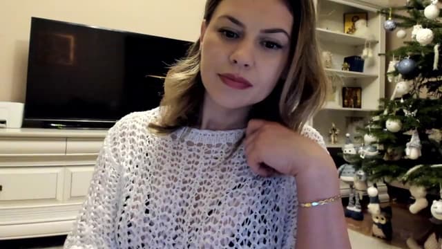 Gallery image thumbnail from Lu126's myfreecams stream on, 12/18/2022, 05:15 image 18 of 20