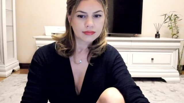 Gallery image thumbnail from Lu126's myfreecams stream on, 12/20/2022, 03:57 image 4 of 20