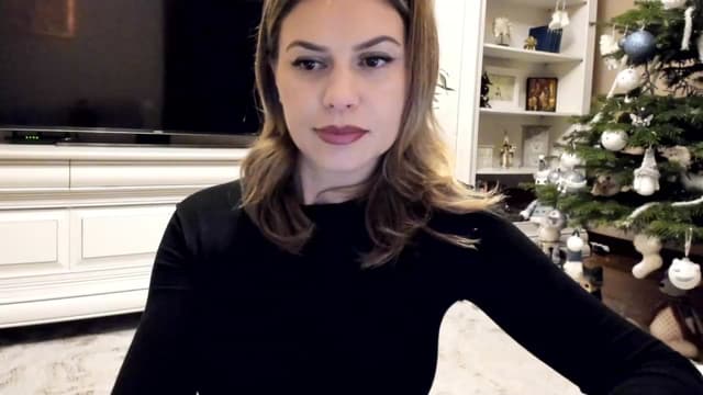 Gallery image thumbnail from Lu126's myfreecams stream on, 12/21/2022, 04:33 image 20 of 20