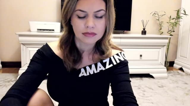 Gallery image thumbnail from Lu126's myfreecams stream on, 12/23/2022, 04:36 image 19 of 20