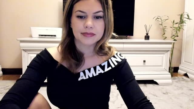 Gallery image thumbnail from Lu126's myfreecams stream on, 12/23/2022, 04:36 image 8 of 20