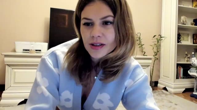 Gallery image thumbnail from Lu126's myfreecams stream on, 12/27/2022, 04:17 image 11 of 20