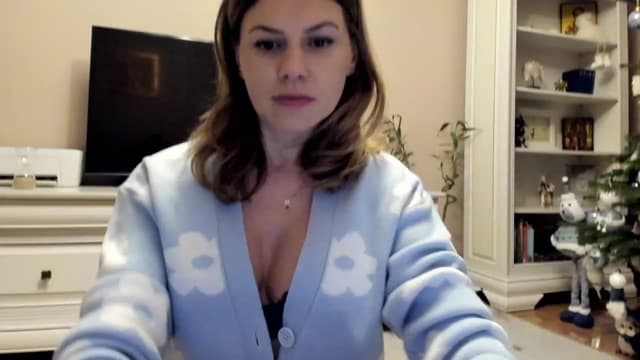 Gallery image thumbnail from Lu126's myfreecams stream on, 12/27/2022, 05:00 image 6 of 20