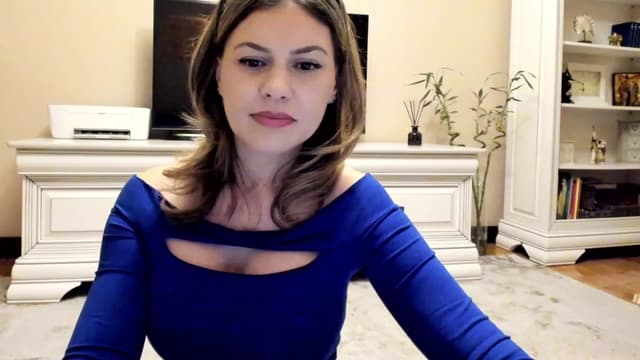 Gallery image thumbnail from Lu126's myfreecams stream on, 01/17/2023, 04:10 image 14 of 20