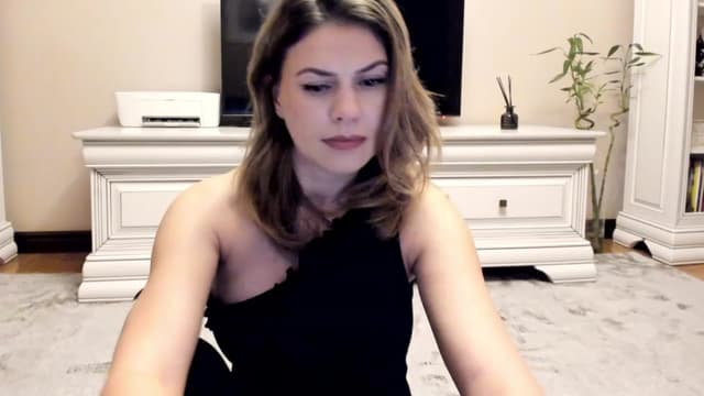 Gallery image thumbnail from Lu126's myfreecams stream on, 01/28/2023, 04:55 image 14 of 20