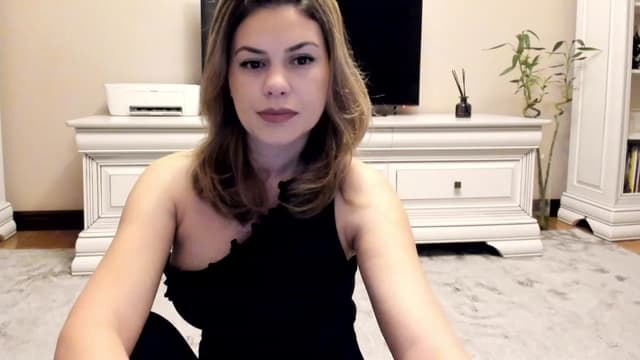 Gallery image thumbnail from Lu126's myfreecams stream on, 01/28/2023, 04:55 image 7 of 20