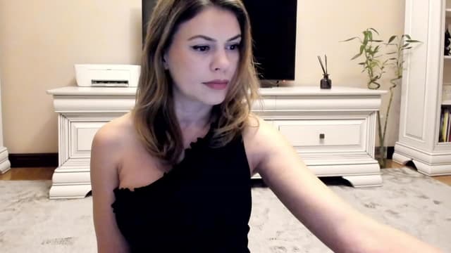 Gallery image thumbnail from Lu126's myfreecams stream on, 01/28/2023, 04:55 image 16 of 20