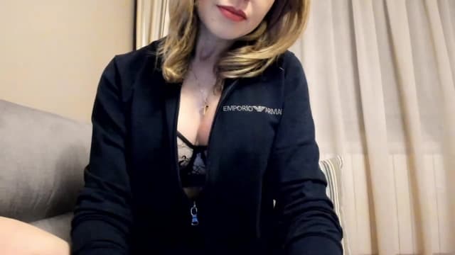 Gallery image thumbnail from Lu126's myfreecams stream on, 02/08/2023, 04:53 image 7 of 20