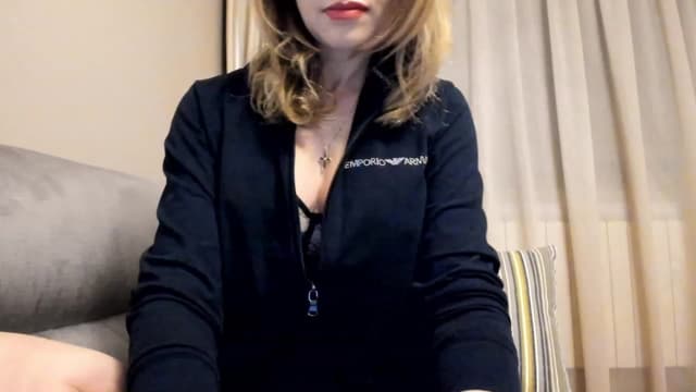 Gallery image thumbnail from Lu126's myfreecams stream on, 02/08/2023, 04:53 image 2 of 20