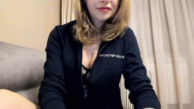 Gallery image thumbnail from Lu126's myfreecams stream on, 02/08/2023, 04:53 image 6 of 20