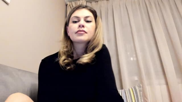 Gallery image thumbnail from Lu126's myfreecams stream on, 02/11/2023, 04:03 image 19 of 20