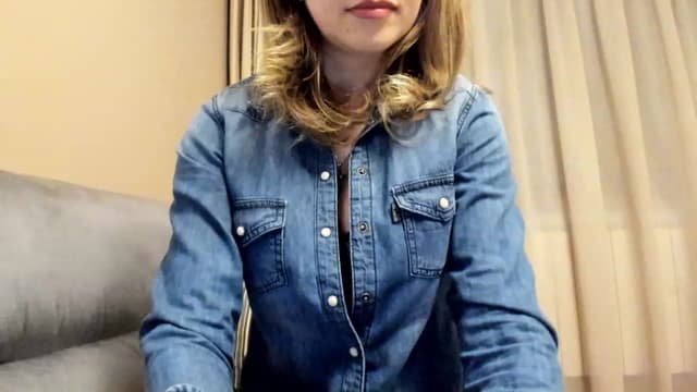 Gallery image thumbnail from Lu126's myfreecams stream on, 02/12/2023, 24:51 image 13 of 20