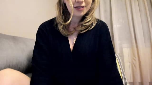 Gallery image thumbnail from Lu126's myfreecams stream on, 02/14/2023, 05:04 image 12 of 20