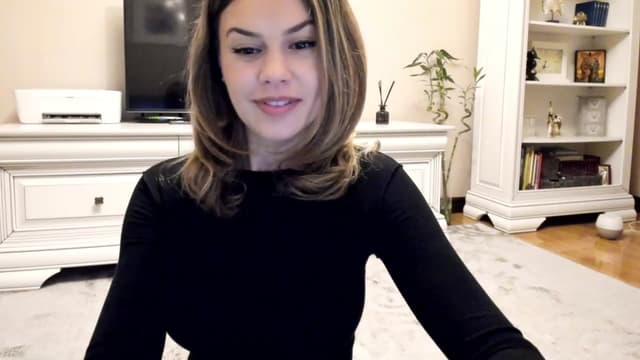 Gallery image thumbnail from Lu126's myfreecams stream on, 02/20/2023, 05:06 image 17 of 20