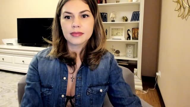 Gallery image thumbnail from Lu126's myfreecams stream on, 03/13/2023, 04:34 image 17 of 20