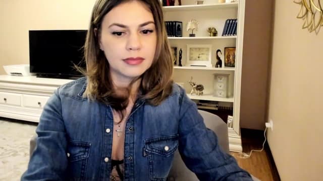 Gallery image thumbnail from Lu126's myfreecams stream on, 03/13/2023, 04:34 image 16 of 20