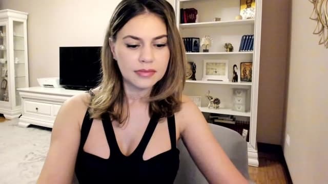 Gallery image thumbnail from Lu126's myfreecams stream on, 03/18/2023, 04:23 image 13 of 20