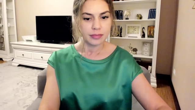 Gallery image thumbnail from Lu126's myfreecams stream on, 05/13/2023, 24:24 image 9 of 20