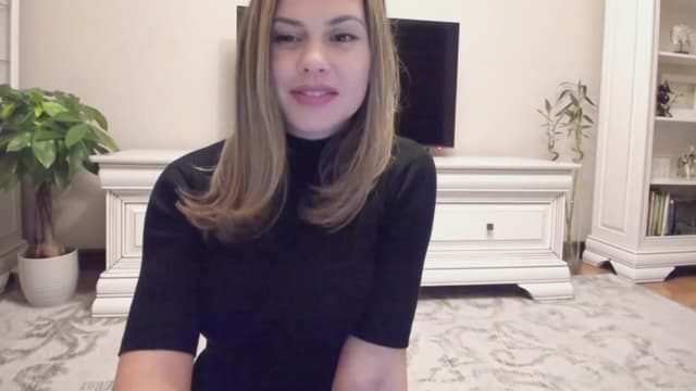 Gallery image thumbnail from Lu126's myfreecams stream on, 10/07/2023, 23:48 image 16 of 20
