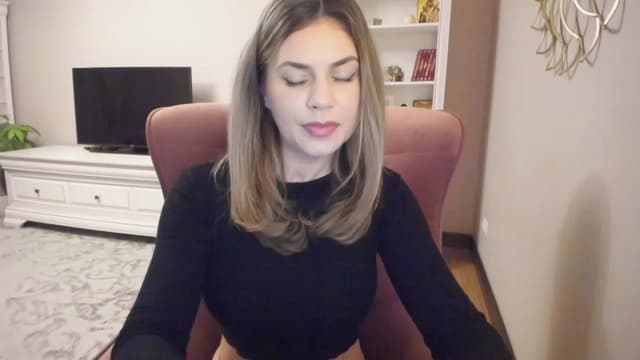 Gallery image thumbnail from Lu126's myfreecams stream on, 11/24/2023, 04:49 image 1 of 20