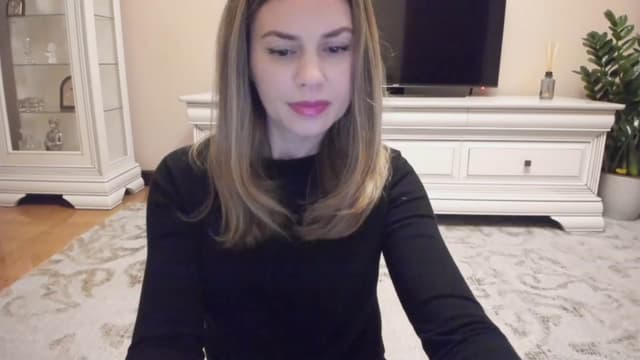 Gallery image thumbnail from Lu126's myfreecams stream on, 12/19/2023, 04:03 image 20 of 20